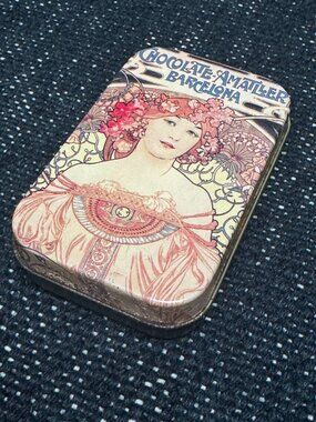 Chocolate Amatller Barcelona Alphonse Mucha Art Nouveau Centenary Tin Circa 2009